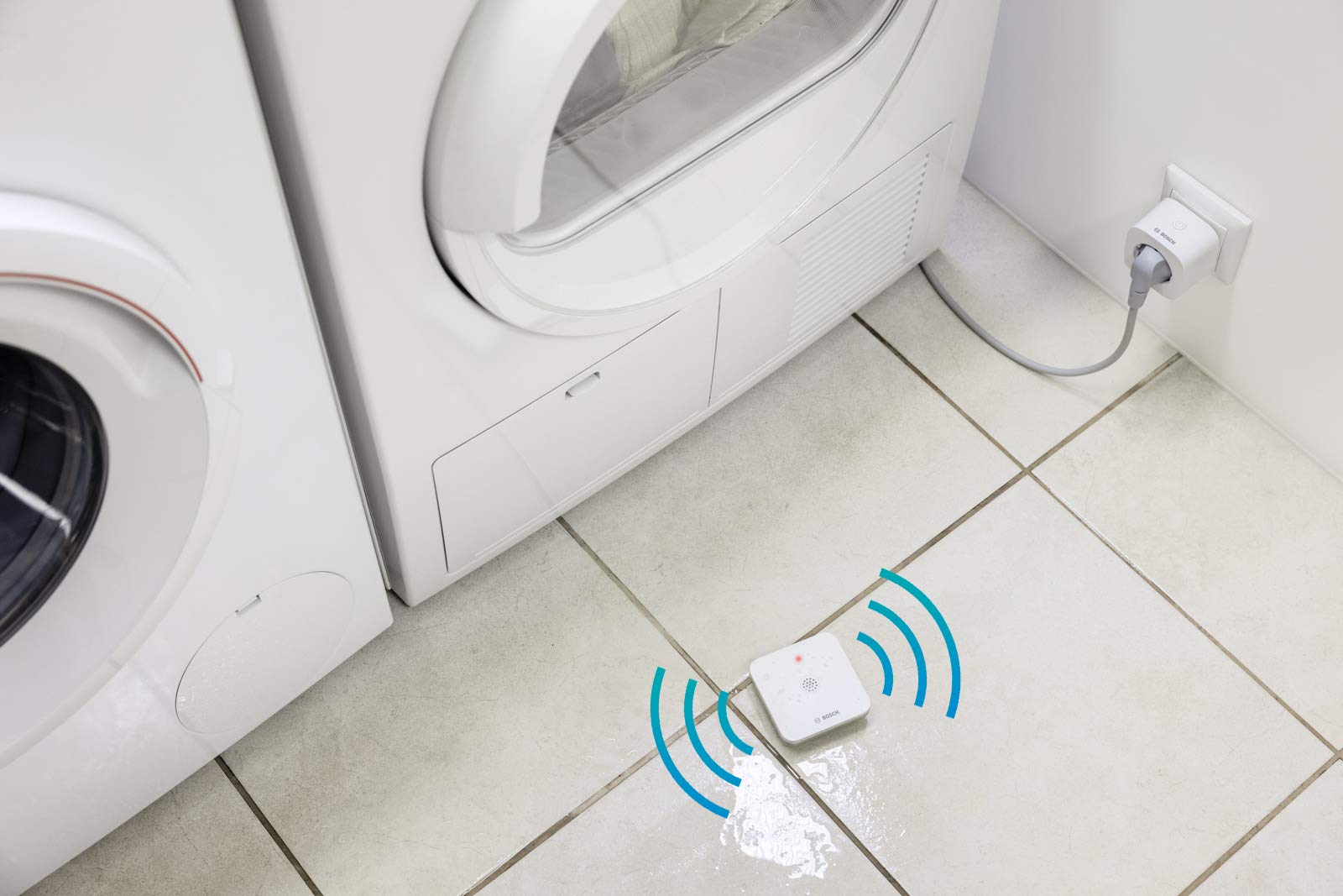 Bosch Smart Home Wassermelder Sicherheitspaket mit Funksignal-Verlängerung Bosch Smart Home Wassermelder Sicherheitspaket mit Funksignal-Verlängerung